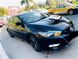 نيسان ماكسيما